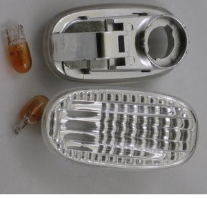 Crystal Clear Side Repeaters for Mitsubishi L200 Preview